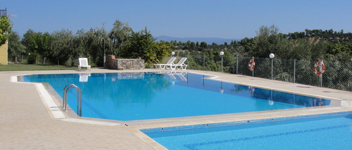 Theramvos Hotel Swimming Pool
